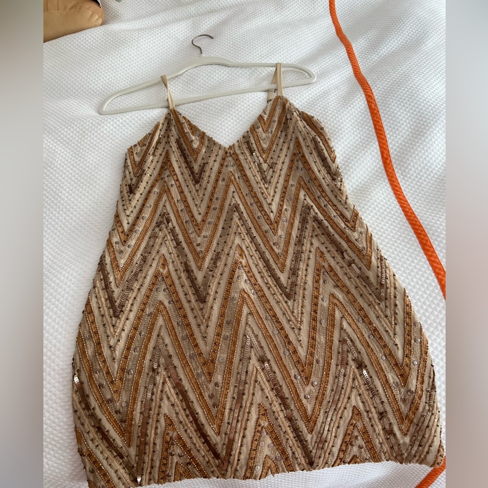 Alice + Olivia unique neutral tone dress